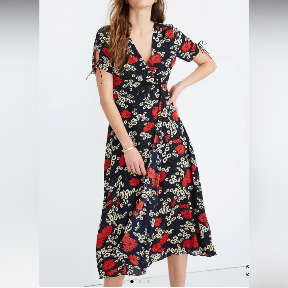 NWT Madewell Floral Navy Wrap Dress